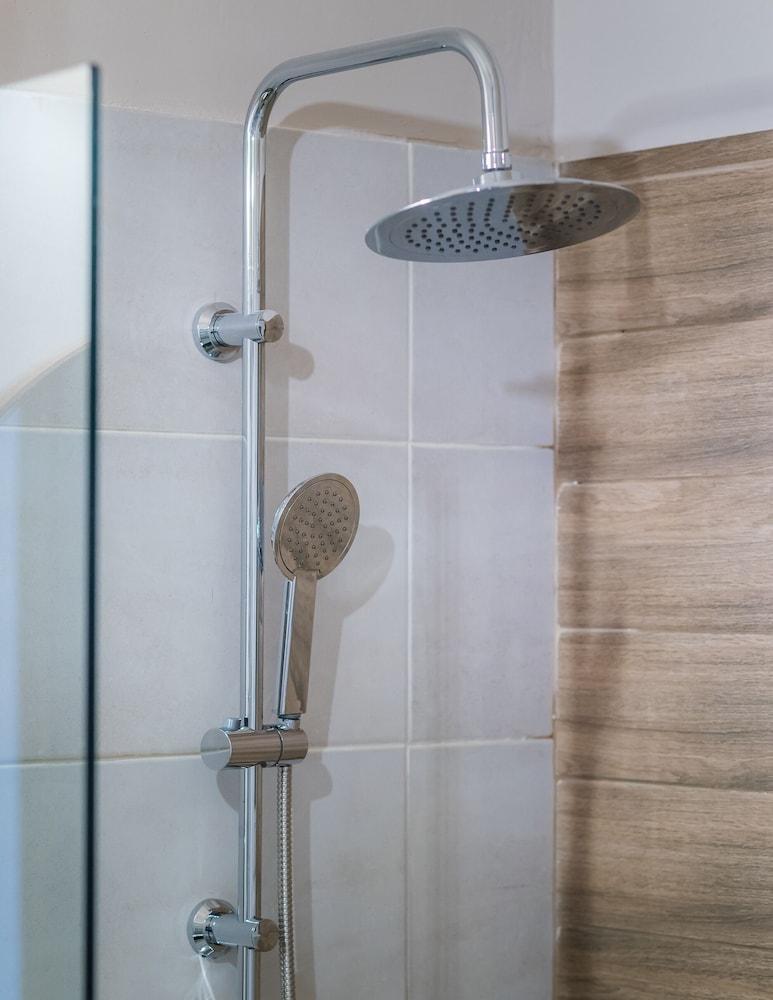 Brand New Aprtm Touching Acropolis Apartment Athena Bagian luar foto
